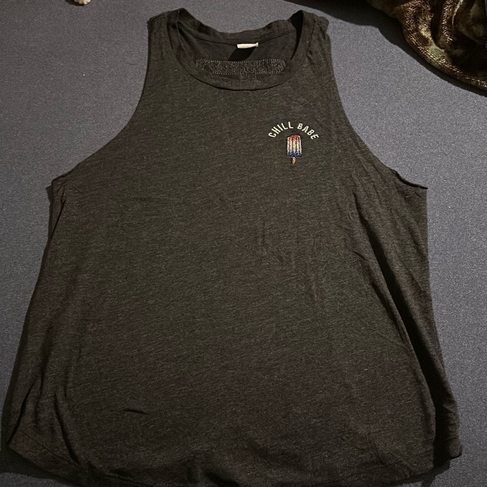 PINK tank - Picture 2 of 4